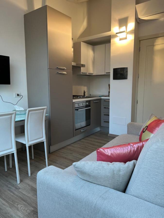 Sunshine Raggio Di Sole Apartment Milan Luaran gambar